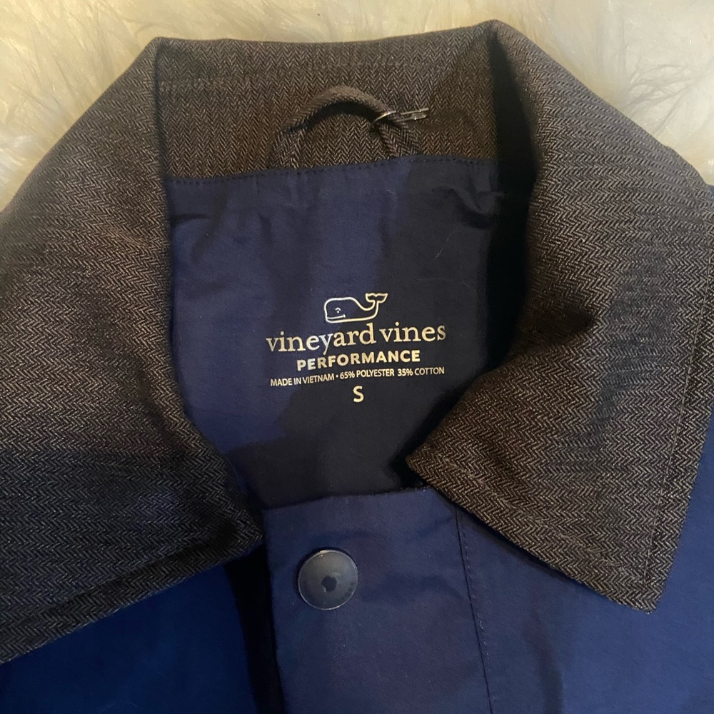 Vineyard Vines Men’s Small Jacket (navy blue)